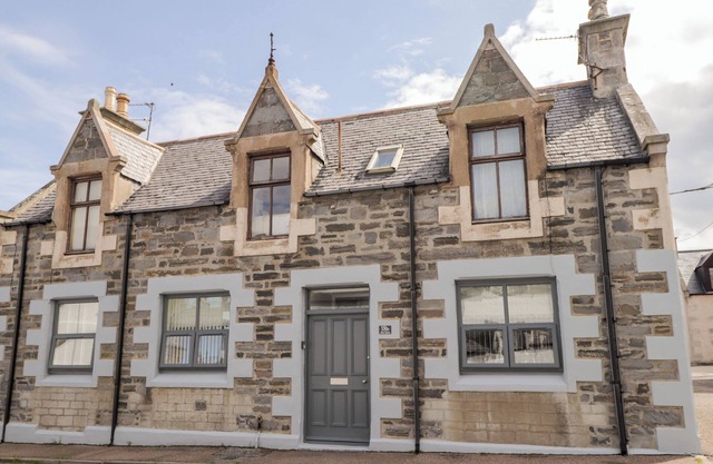 18B NEW STREET, pet friendly in Portknockie