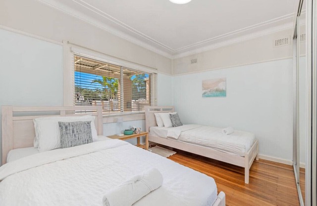 19-Guest Dual Home Near Beach