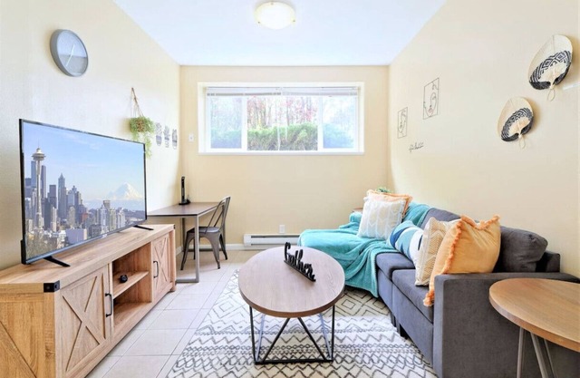 1b1b Apt @South Seattle close to airport