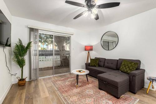 1bd1bathking Bed,pool,central,wifi,wd