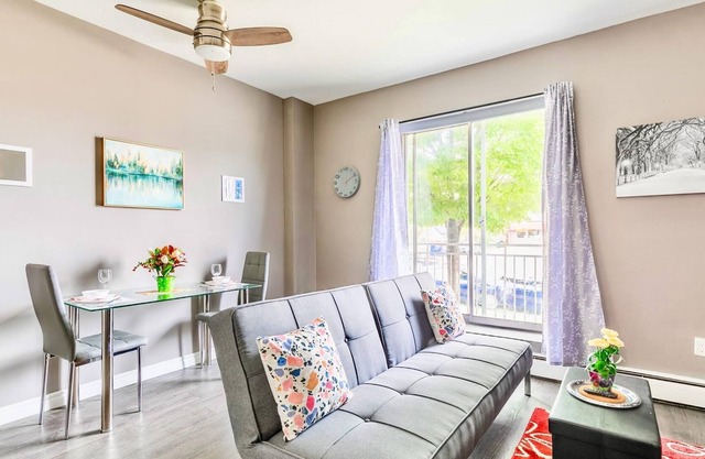 1BR Apt With King Bed Netflix - Prime Location