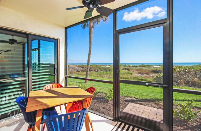 1st Floor Sanibel Island Condo Steps From The Gulf - Sandalfoot 5C1