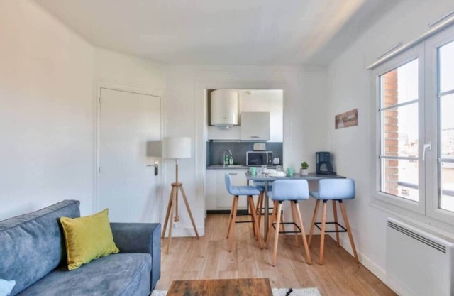 2 adjoining T2 apartments, ideal for professionals or vacations with friends