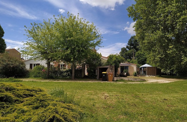 2 apartments with private heated pool and Jacuzzi!