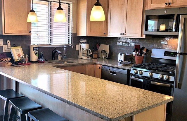 2 Bdrm 3 baths, tennis courts, swimming pool & hot tub, on Taos Ski Valley Road