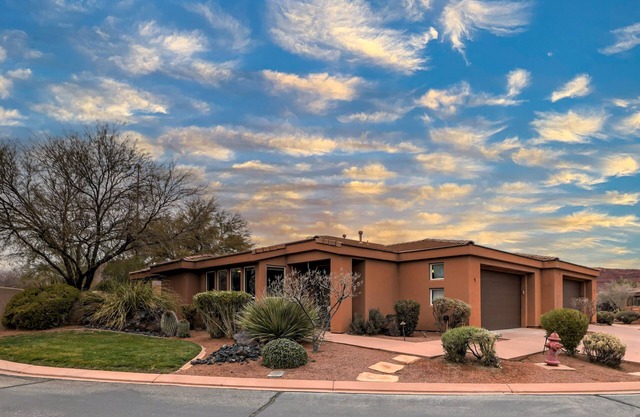 2 BED/2 Bath - Lava Falls at Entrada - Amazing!