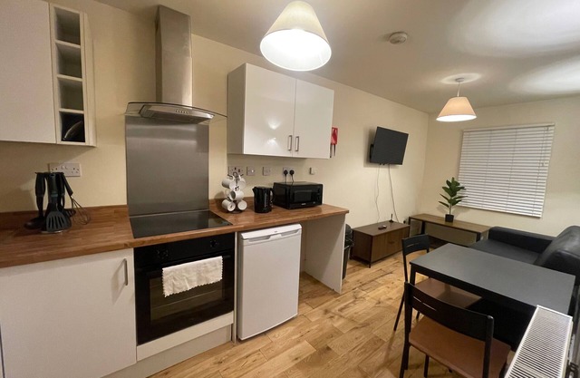 2 Bed Apartment/Tower Bridge/Big Ben/The Shard