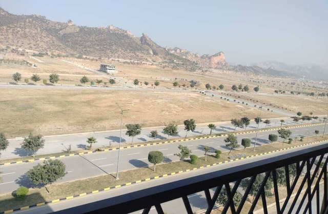 2 Bed lounge Fully Furnished Brand New Apartment on Daily rents