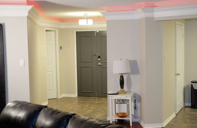 2 Bedroom 2 bath condo in the DT core