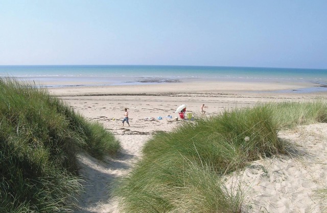 2 bedroom accommodation in Anneville sur Mer