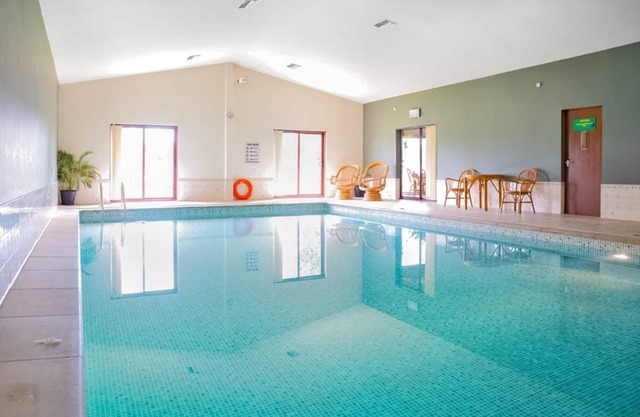 2 bedroom accommodation in Shrewsbury