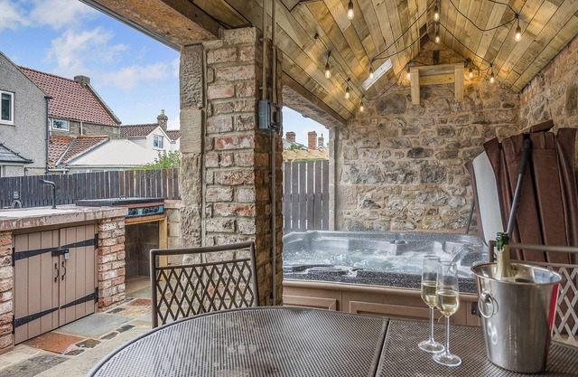 2 bedroom accommodation in Beadnell