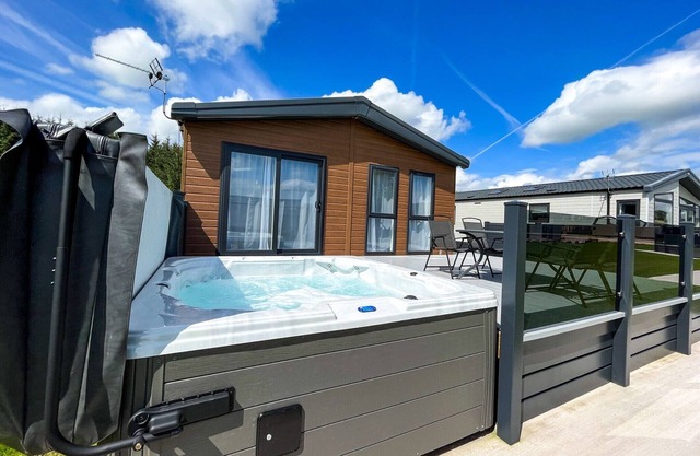 2 bedroom accommodation in Annan