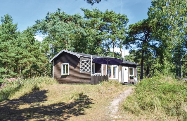2 bedroom accommodation in Löderup