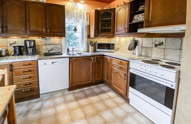 2 bedroom accommodation in Laholm