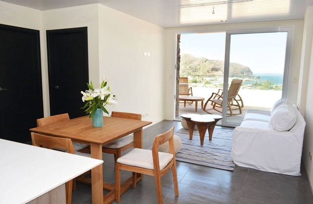 2 Bedroom Apartment, Private Pool - Luna 02