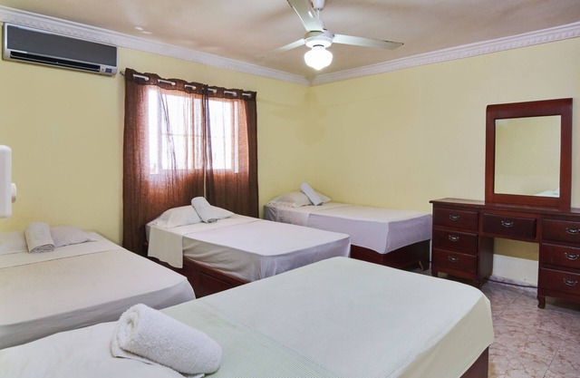 2 Bedroom-Apartment Terrace City View Free High Speed Wireless & wired Internet