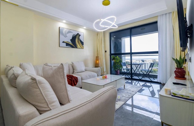 2-bedroom apartment in fabulous Nairobi Himalaya Heights with fitness room, WiFi
