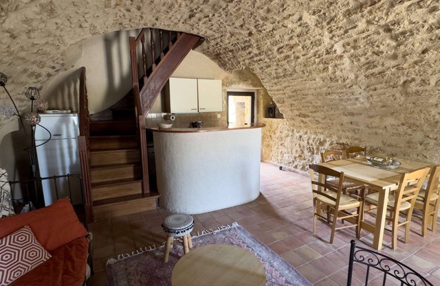 2 bedroom appartement - Cadenet