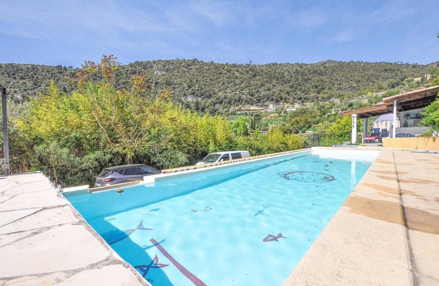 2 bedroom gorgeous apartment in Falicon