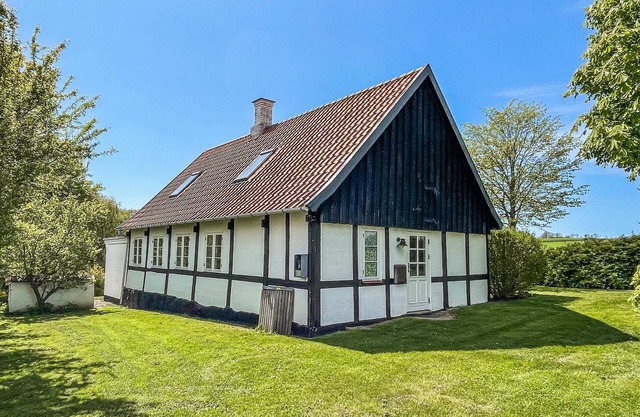 2 bedroom gorgeous home in Allinge