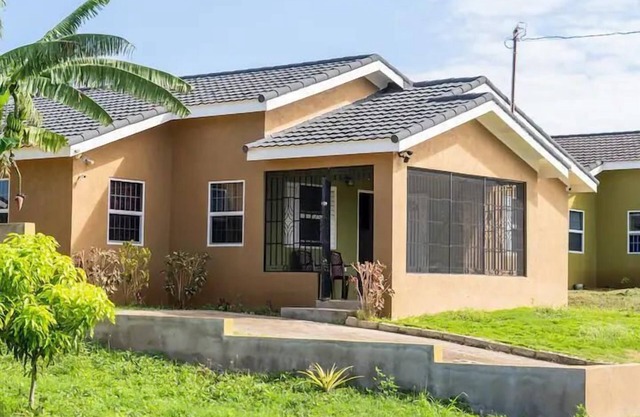 2 Bedroom Haven at Stonebrooks