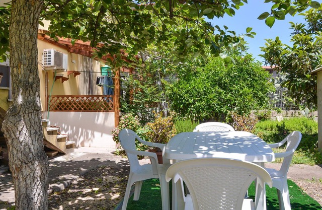 2 bedroom lovely apartment in Bosa
