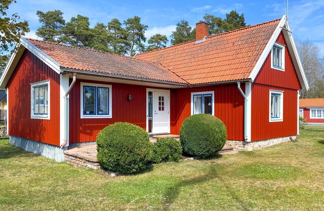 2 bedroom lovely home in Löttorp