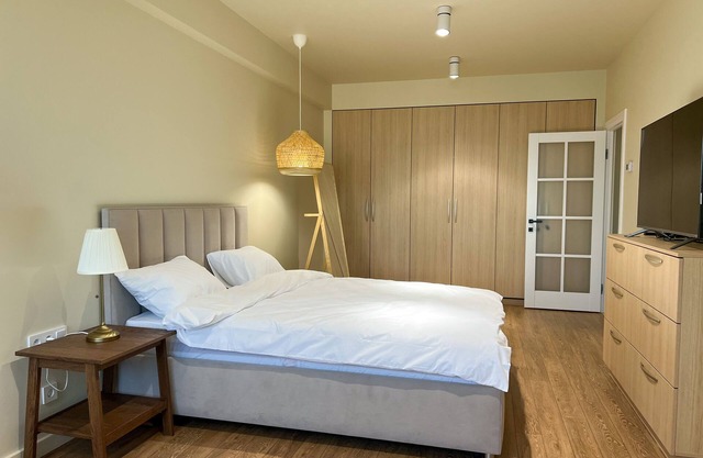 2 bedroom, new apartment, Chisinau center!