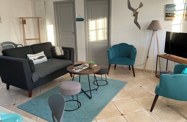 2 Bedroom Private vacation home in Carentan-les-Marais
