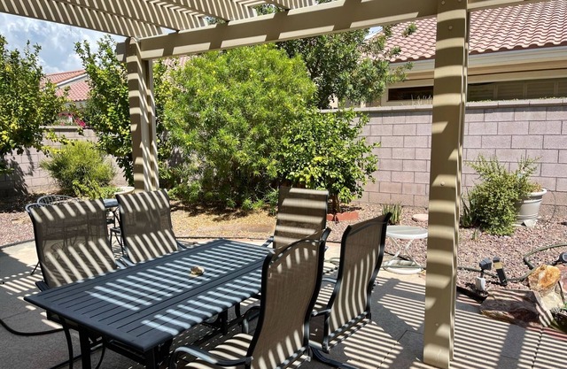 2 bedroom private vacation home in palm desert