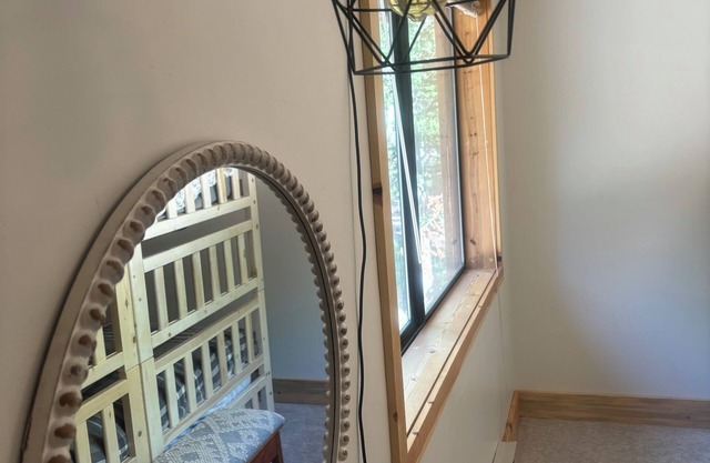 2-bedroom ski condo. Allergy free environment , smoke and pet free.