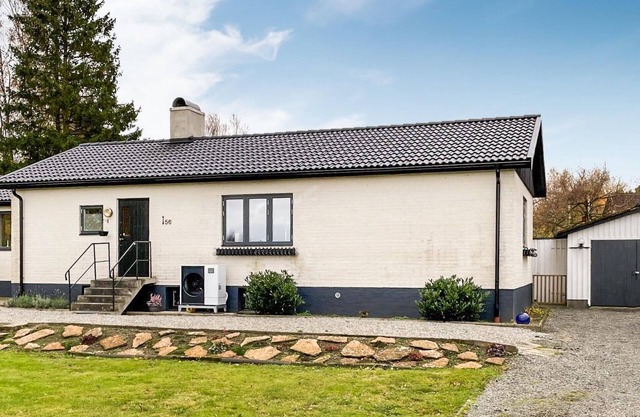 2 bedroom stunning home in Gärsnäs