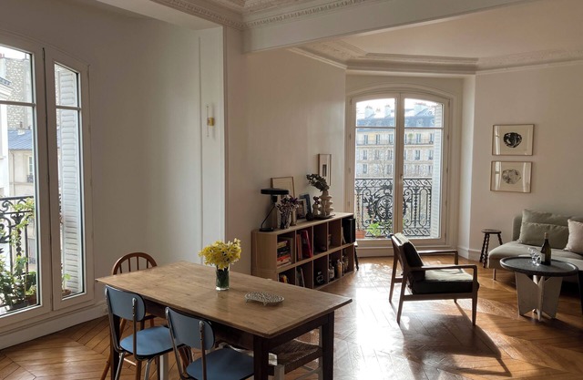 2 bedrooms apartment in the center of Paris, near Le Marais