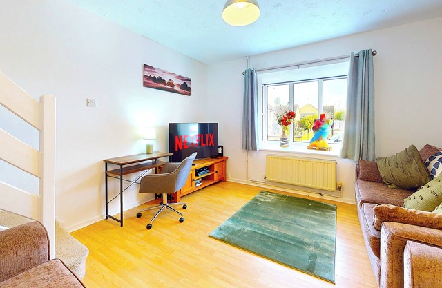 2 Bedrooms, Close to Milton Park & Science Park