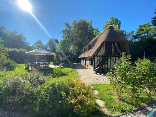 2 chaumieres pour vos Week-end et vacances en Normandie