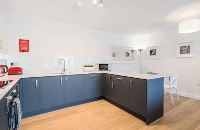 2 Gentoo Court - 1 bedroom apartment