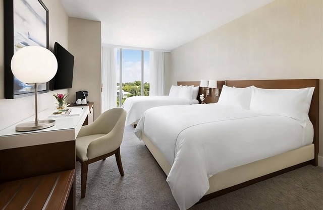 2 Grand Deluxe 2BR Suite With Balcony at The Altair Hotel Bay Harbor Miami!