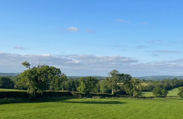 2 Guests Studio - Free Parking - Stunning Views