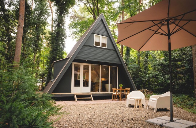 2-person bungalow with bath and terrace
