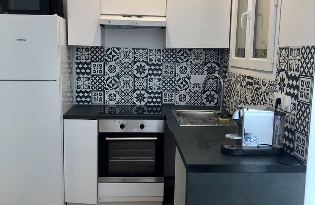 2-room apartment with terrace + communal garden