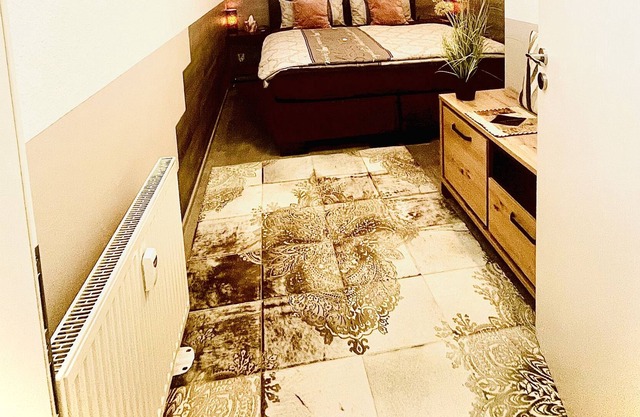 2 room gallery, granny flat, close to the trade fair, wheelchair accessible