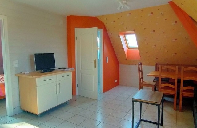 2 room wine route