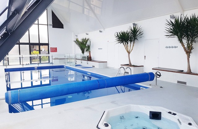 2 rooms 4 pers balcony Indoor heated pool/Sauna (Deauville center)