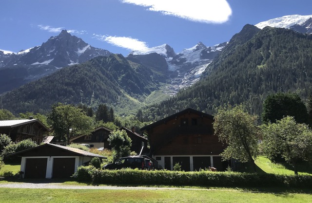 2 Rooms Chamonix/Les Houches, superb view of the Mont-Blanc range