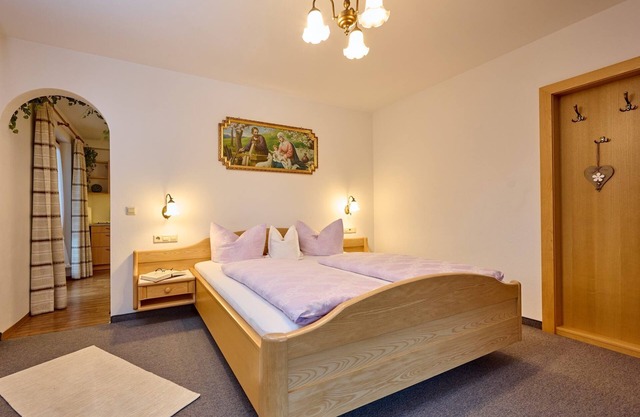 (2) sonnige Ferienwohnung mit Balkon