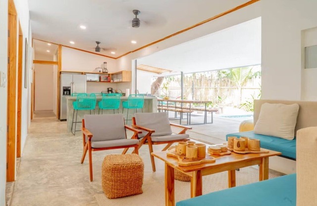 2-Villa Combo w/Private Pools by Beach