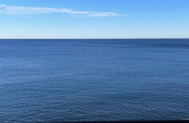 20. Bright & lovely apt with incredible sea view, in the heart of the old town