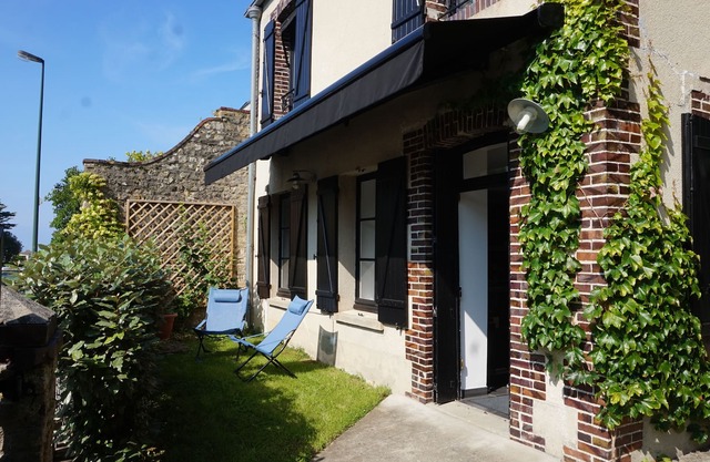 200 m from the sea - Holiday house in Normandy