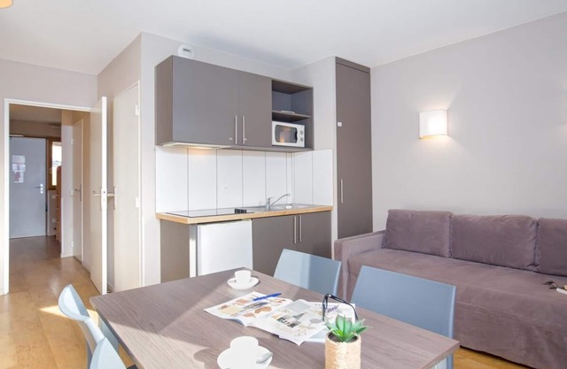 250m from resort center, balcony, parking, tv, ski locker, 35m², Pra Loup